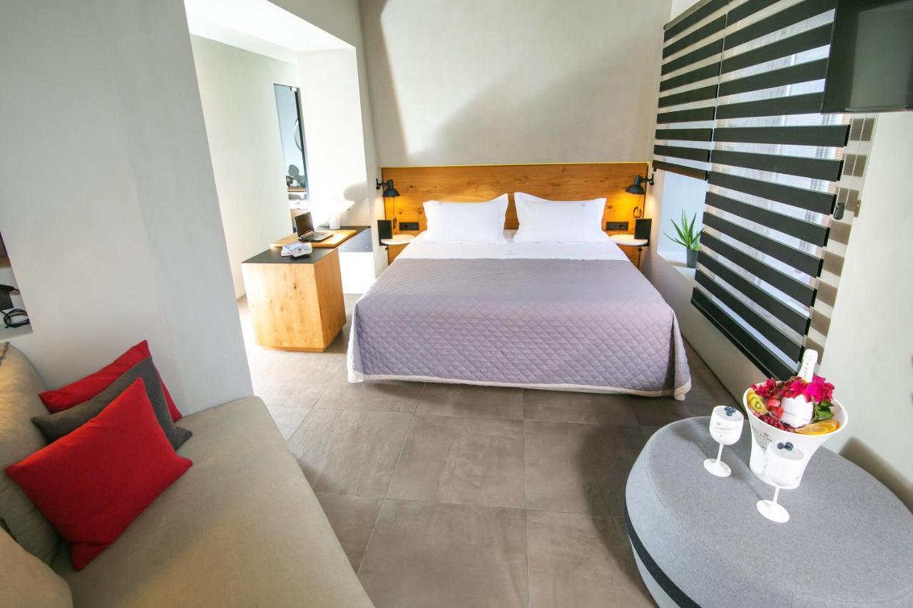 Marquise Suites - Adults Only Fira  Ngoại thất bức ảnh